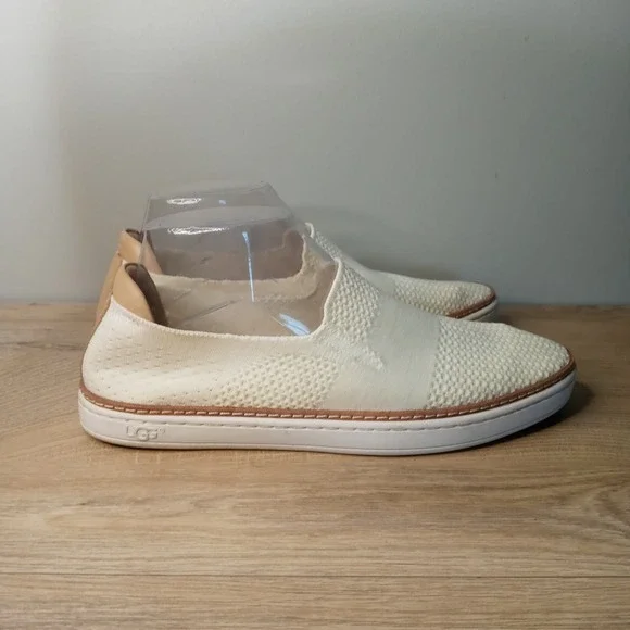 UGG Knit Slip On Sneakers Shoes Womens Size 8 US Cream Casual Comfort Minimalist - Picture 2 of 10